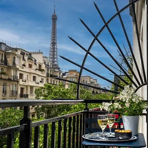 Le Cercle Tour Eiffel 3*, Parigi Francia