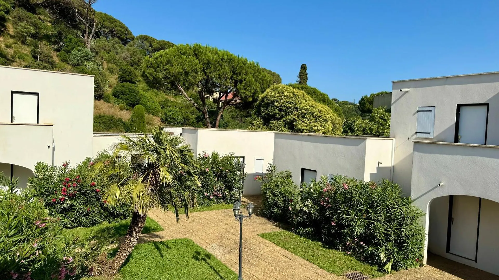 Aparthotel Beach Cannes Bungalows Le Cannet