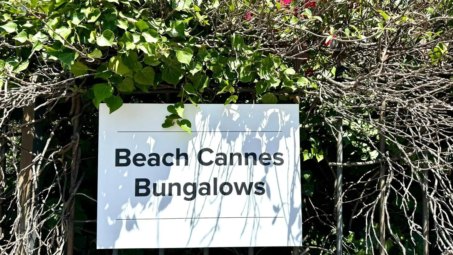 Beach Cannes Bungalows Le Cannet 0*,  Francia
