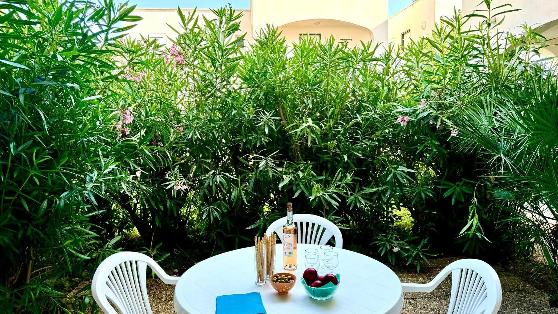 Beach Cannes Bungalows Le Cannet 0*,